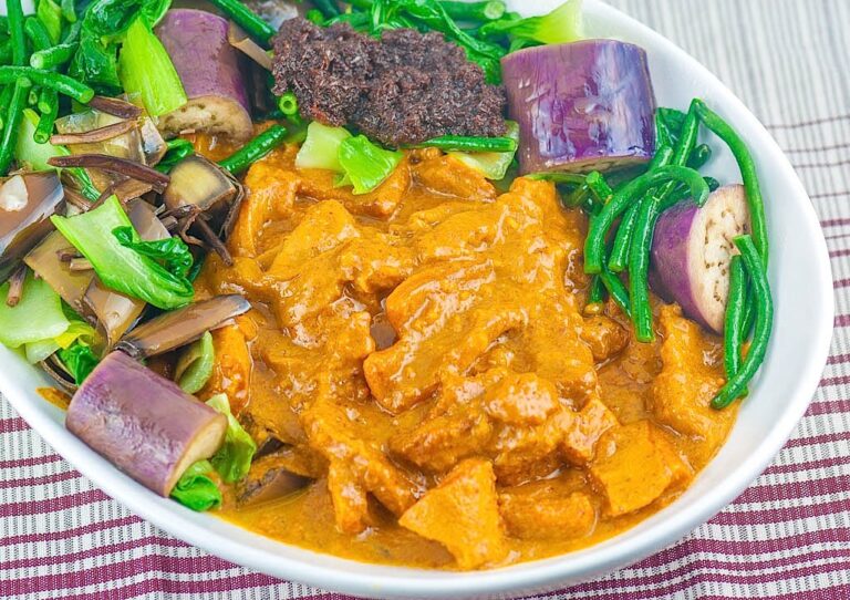 Tripe Kare-Kare